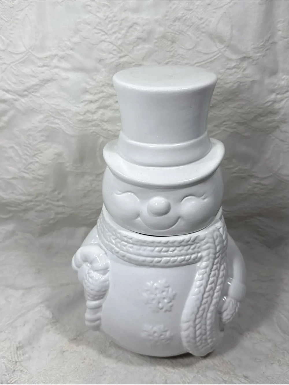 10” White Ceramic Snowman Cookie Jar with Lid Winter Christmas Holiday